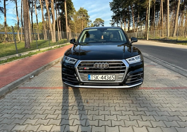 Audi Q5 cena 116000 przebieg: 117000, rok produkcji 2018 z Suchedniów małe 379